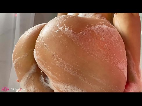 ❤️ Morena se masturba el coño con un vibrador hasta alcanzar un intenso orgasmo en la ducha ☑ Video de sexo de calidad en es.it-com.top ❌️